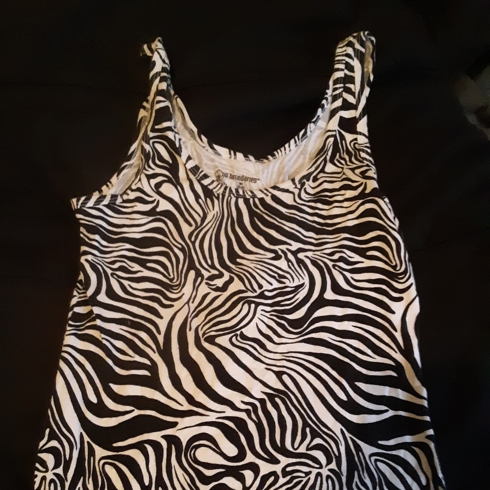 No boundaries zebra tank top